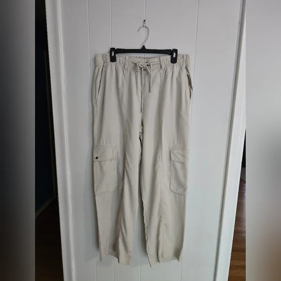 NWT Quince Vintage Wash Tencel Drawstring Cargo Pants - Picture 4 of 13